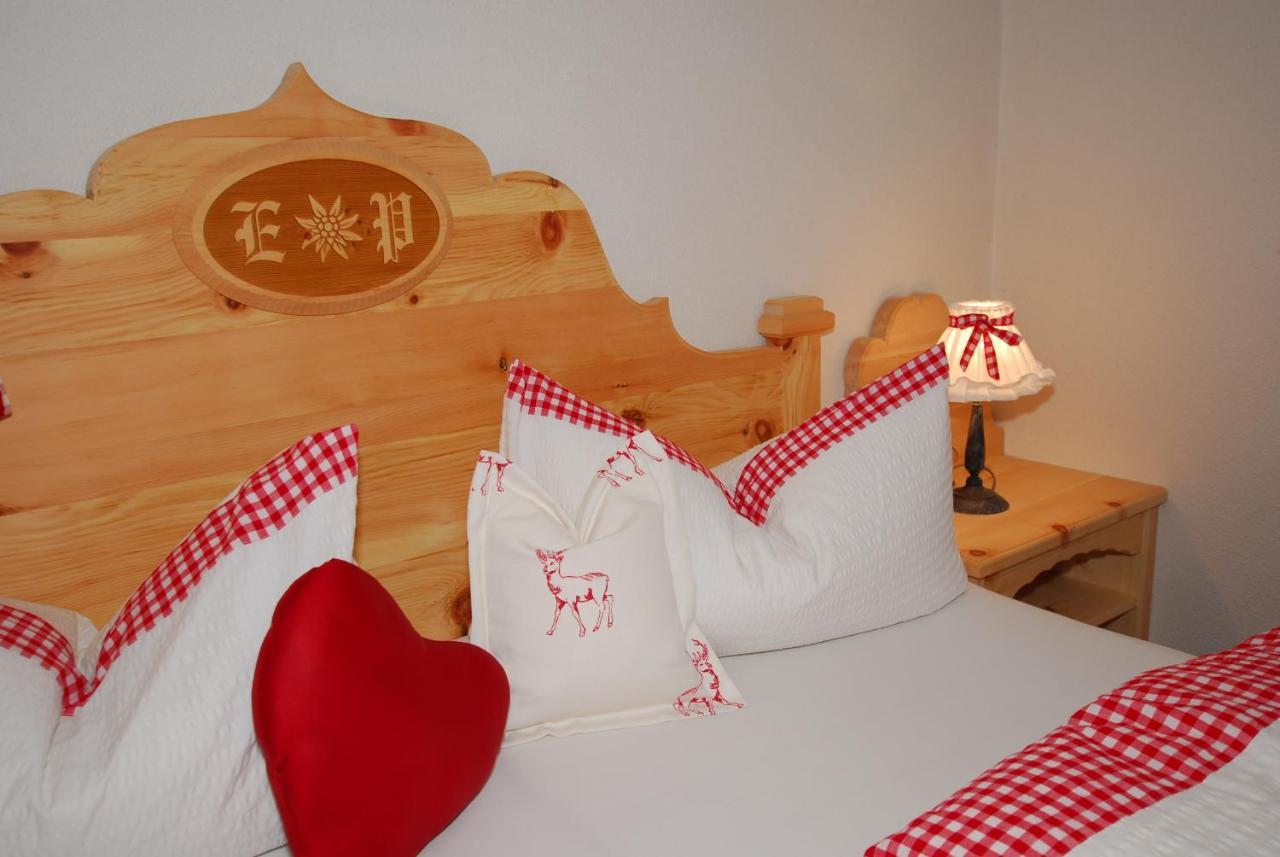 Haus Tasser Mayrhofen Esterno foto