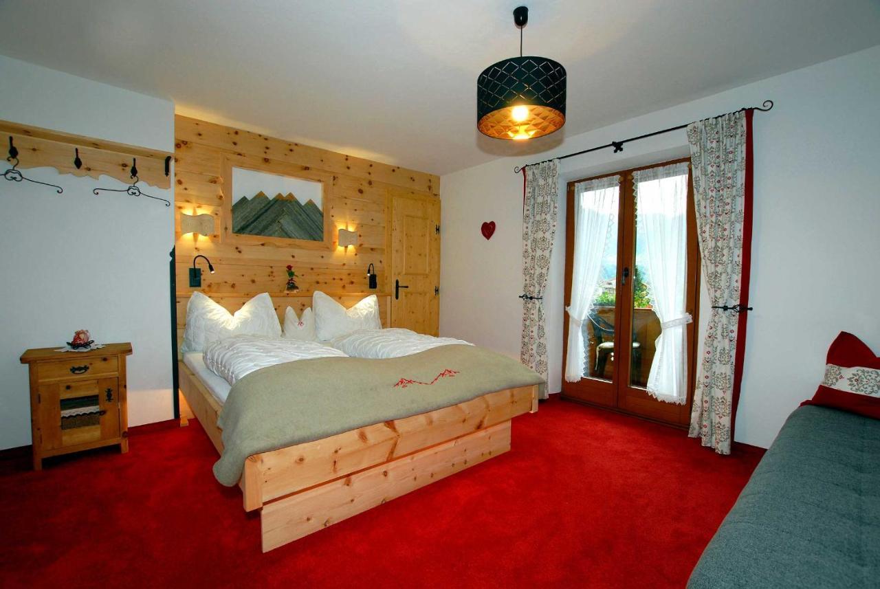 Haus Tasser Mayrhofen Esterno foto