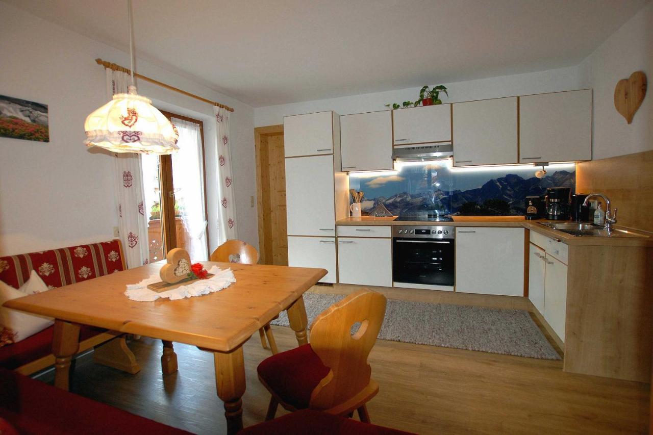 Haus Tasser Mayrhofen Esterno foto
