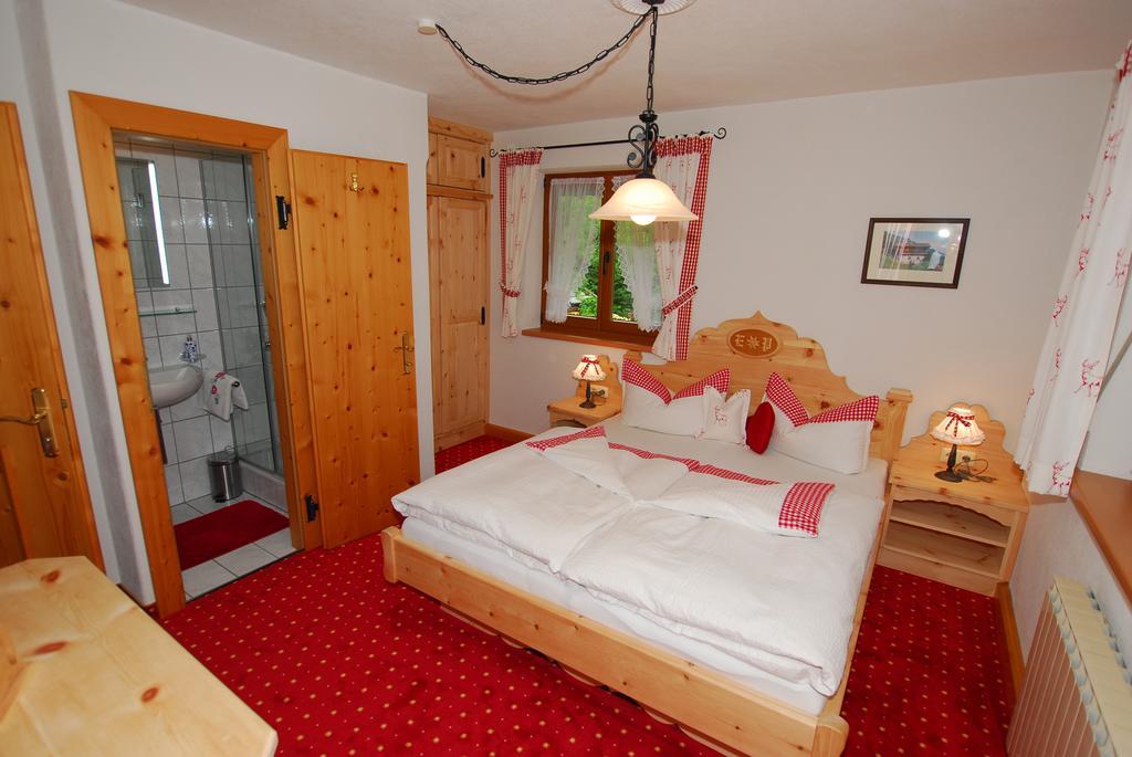 Haus Tasser Mayrhofen Esterno foto